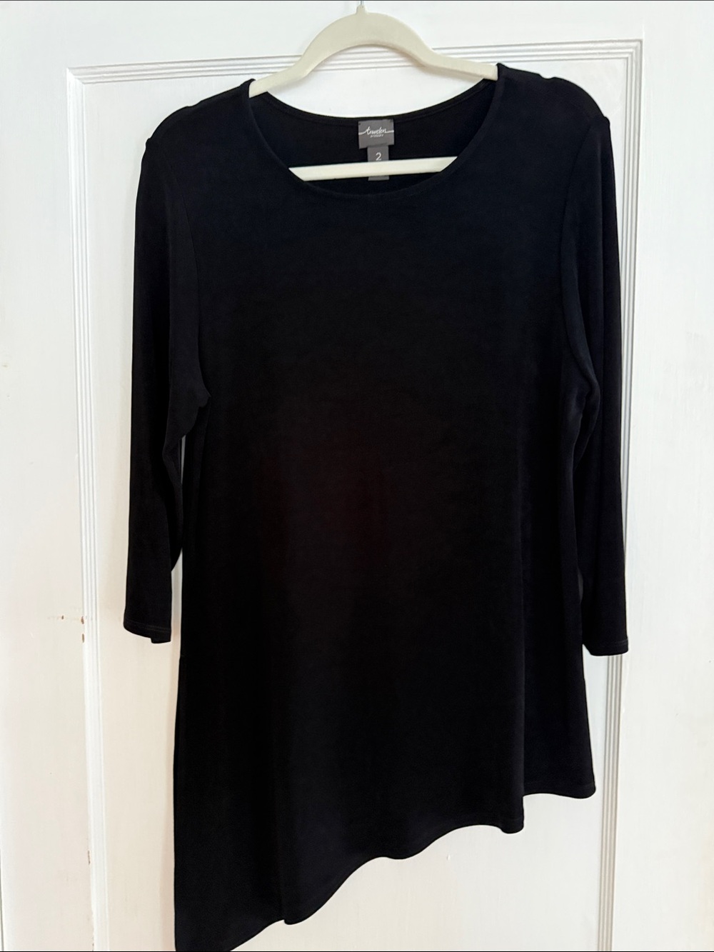 Chico’s Black Travelers 3/4 Sleeve Asymmetric Tunic